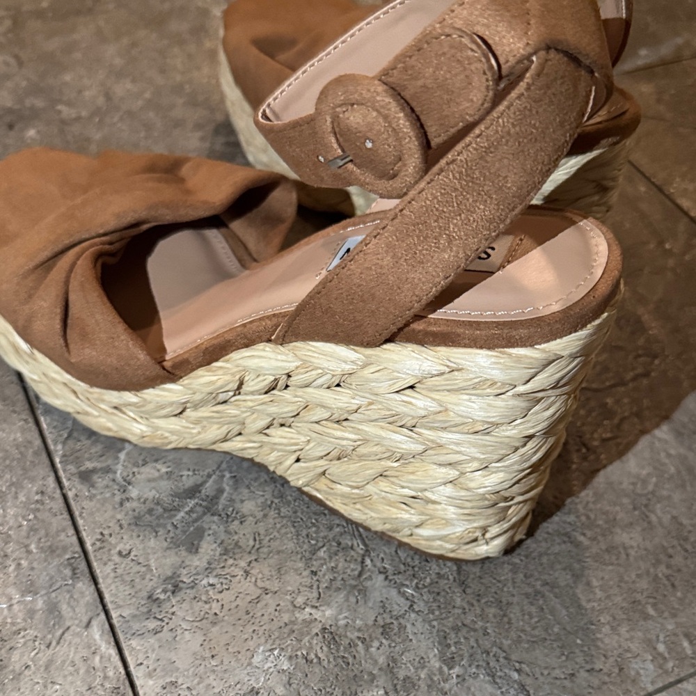 Steve Madden Brown Espadrille Wedges